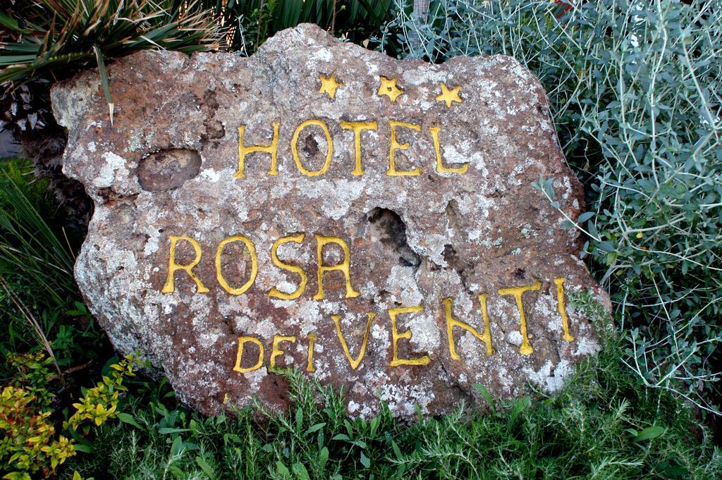 Hotel Rosa Dei Venti Castelsardo Exterior photo